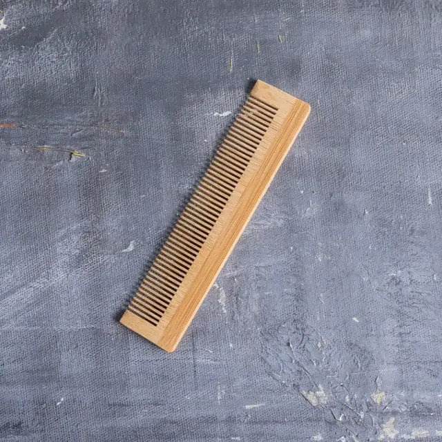 Peigne plat en bambou